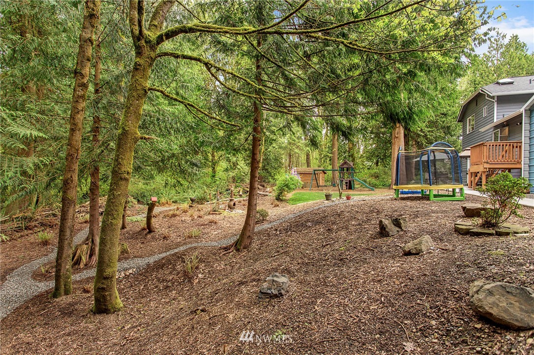 2128 164th Place Southeast Bothell, WA 98012 - Photo 27 of 40