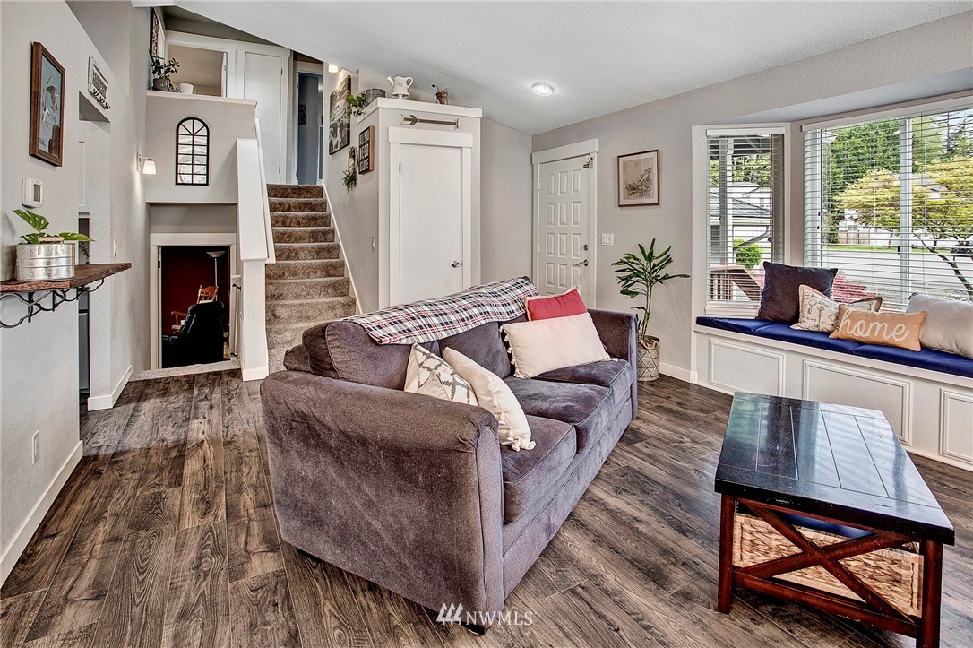2128 164th Place Southeast Bothell, WA 98012 - Photo 7 of 40