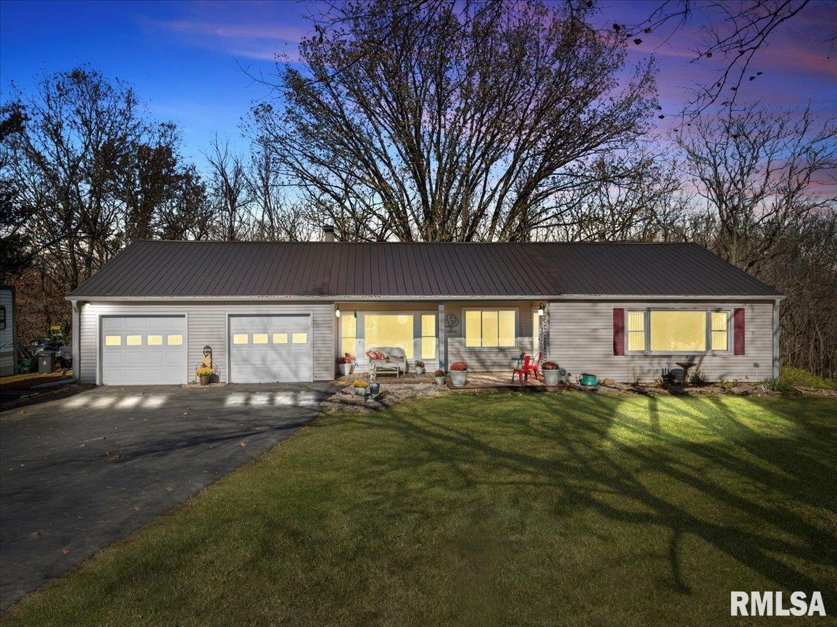 170 North John Wayne Road Dawson, IL 62520 - Photo 1 of 52 Gallery Image 1