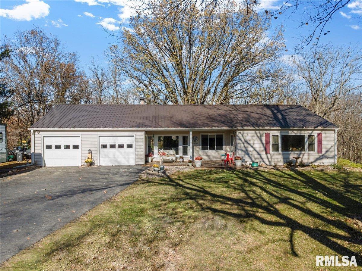 170 North John Wayne Road Dawson, IL 62520 - Photo 2 of 52 Gallery Image 2