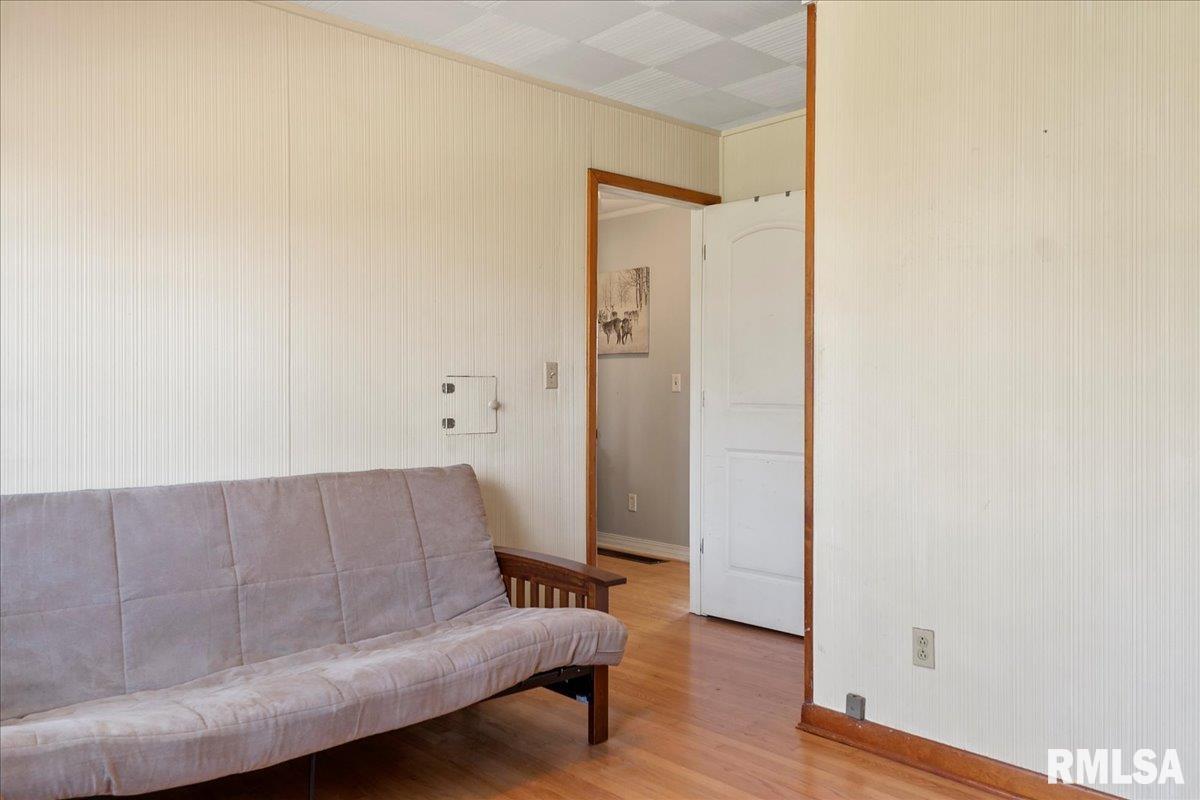 170 North John Wayne Road Dawson, IL 62520 - Photo 30 of 52 Gallery Image 30