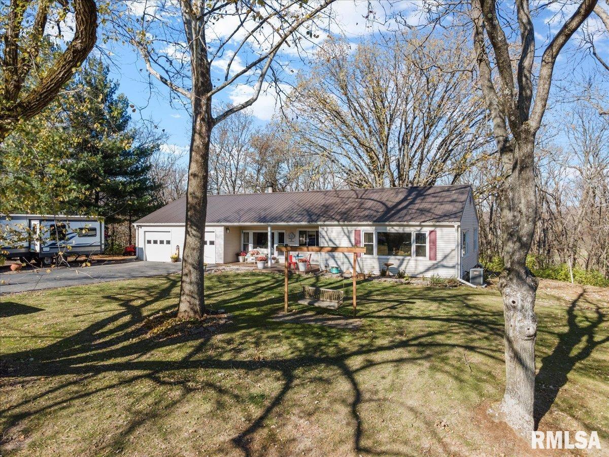 170 North John Wayne Road Dawson, IL 62520 - Photo 4 of 52 Gallery Image 4