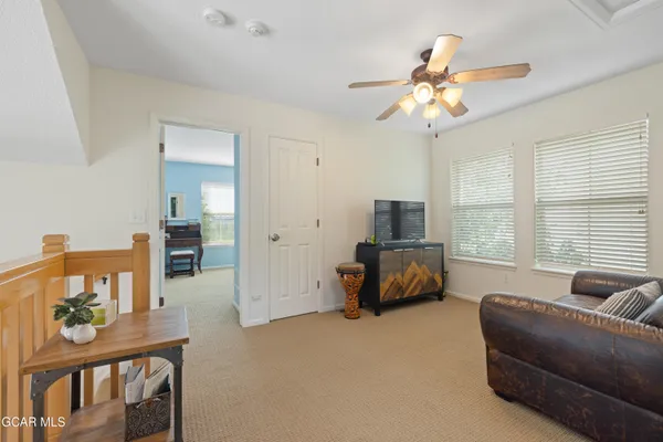 $950,000 | 109 Deer Track Court, Granby, CO 80446