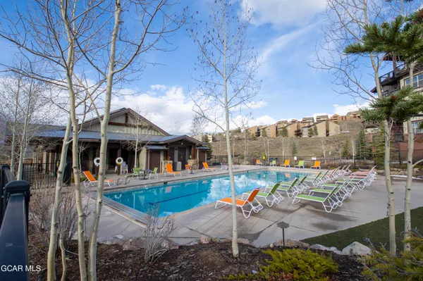 $950,000 | 109 Deer Track Court, Granby, CO 80446