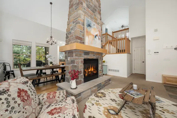 $950,000 | 109 Deer Track Court, Granby, CO 80446