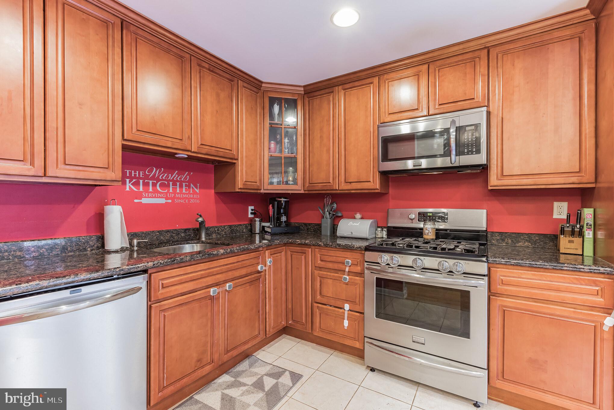 12819 Cabell Road Philadelphia, PA 19154 - Photo 13 of 30