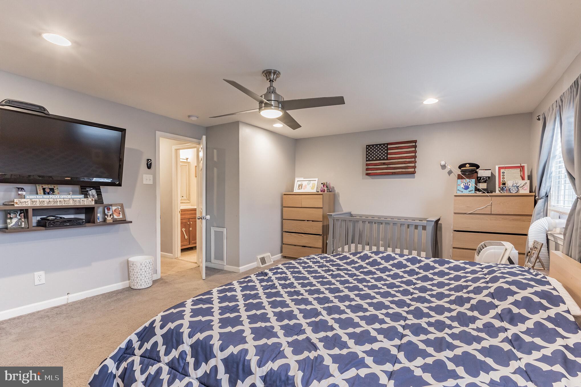 12819 Cabell Road Philadelphia, PA 19154 - Photo 16 of 30