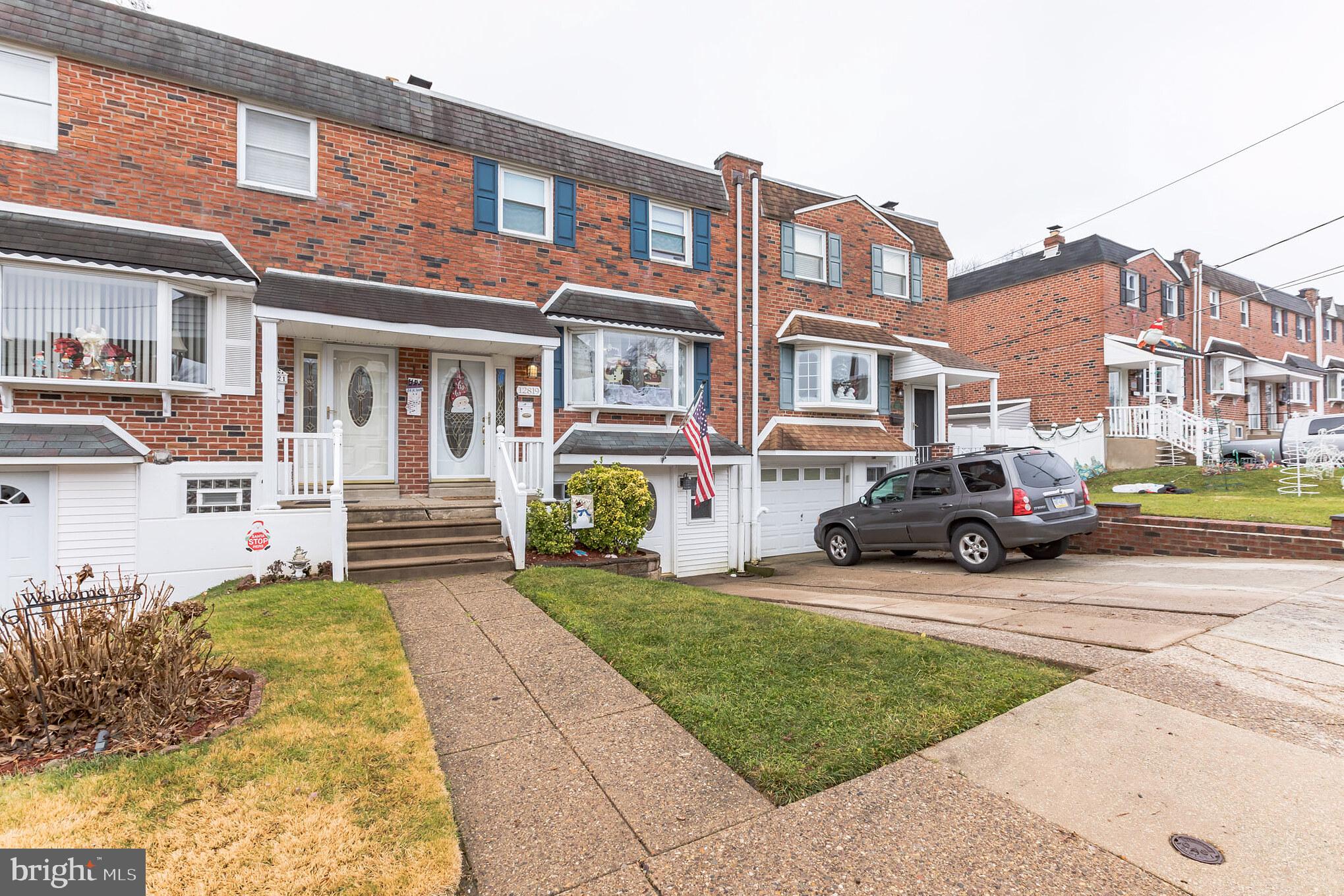 12819 Cabell Road Philadelphia, PA 19154 - Photo 3 of 30