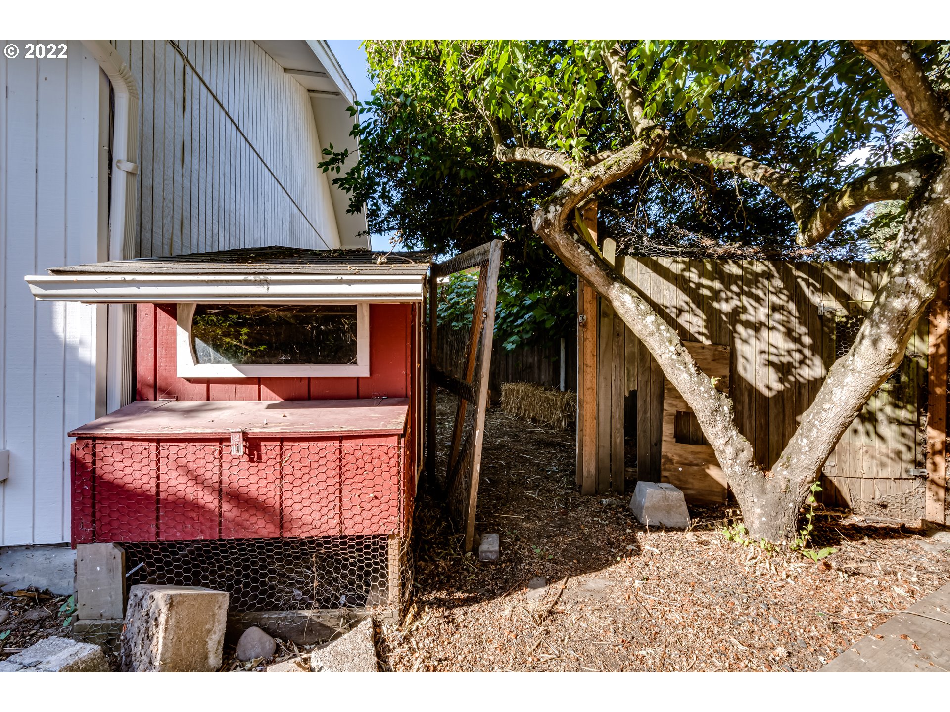 2987 Gilham Road Eugene, OR 97408 - Photo 29 of 30 Gallery Image 29