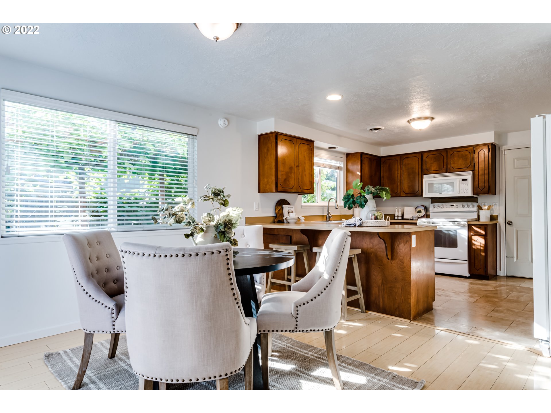 2987 Gilham Road Eugene, OR 97408 - Photo 9 of 30 Gallery Image 9
