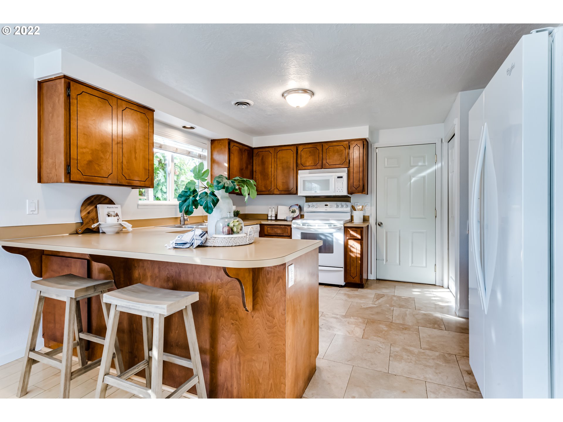 2987 Gilham Road Eugene, OR 97408 - Photo 10 of 30 Gallery Image 10