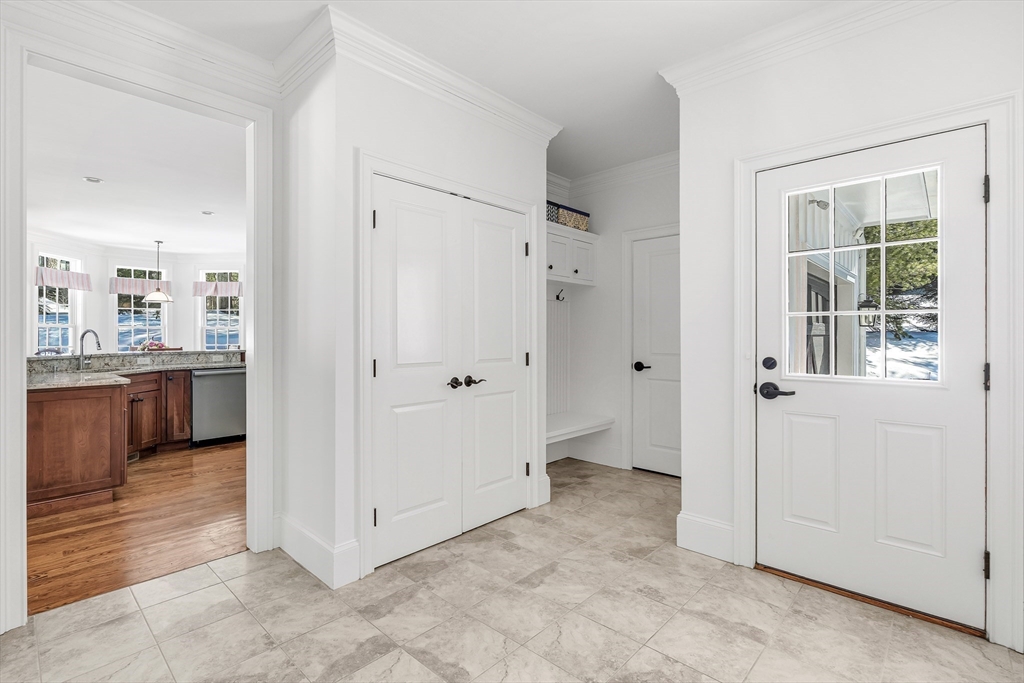 4 Dancer Farm Drive Dover, MA 02030 - Photo 30 of 40