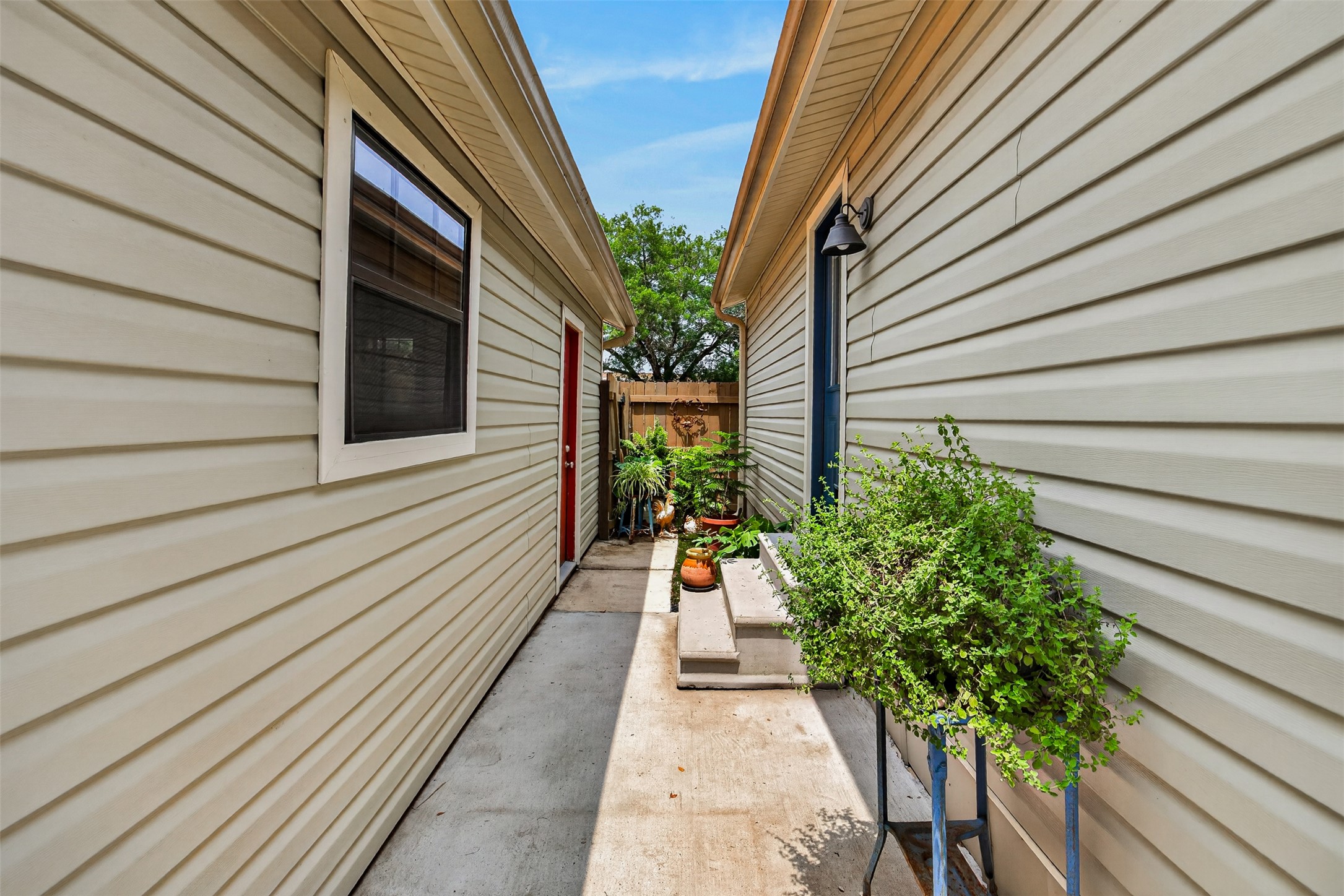 217 Walnut Avenue Luling, TX 78648 - Photo 23 of 38 a view of a house with a patio