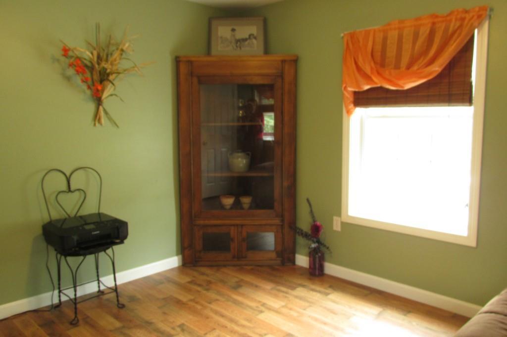 8 County Road Cape Neddick, ME 03902 - Photo 19 of 34 Photo
