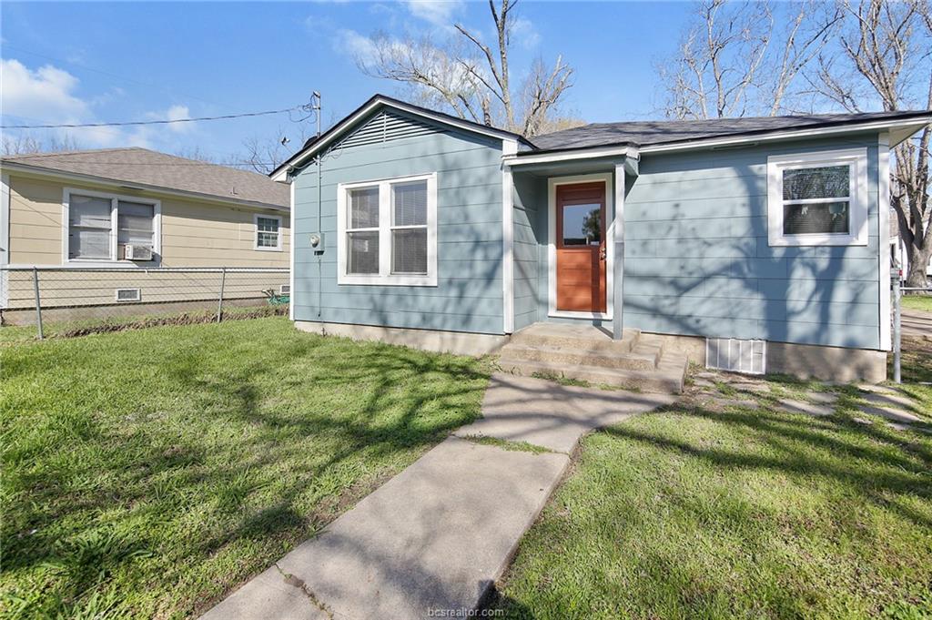 1504 Baker Avenue Bryan, TX 77803 - Photo 15 of 17