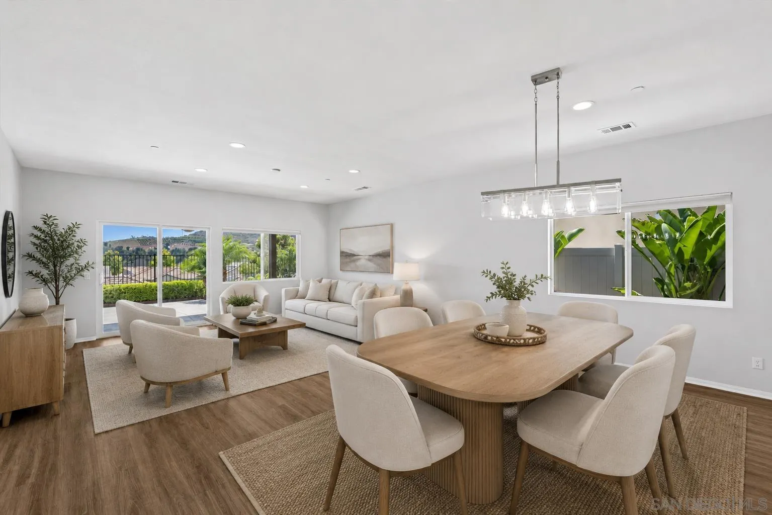 339 Calabrese Street Fallbrook, CA 92028 - Photo 14 of 35