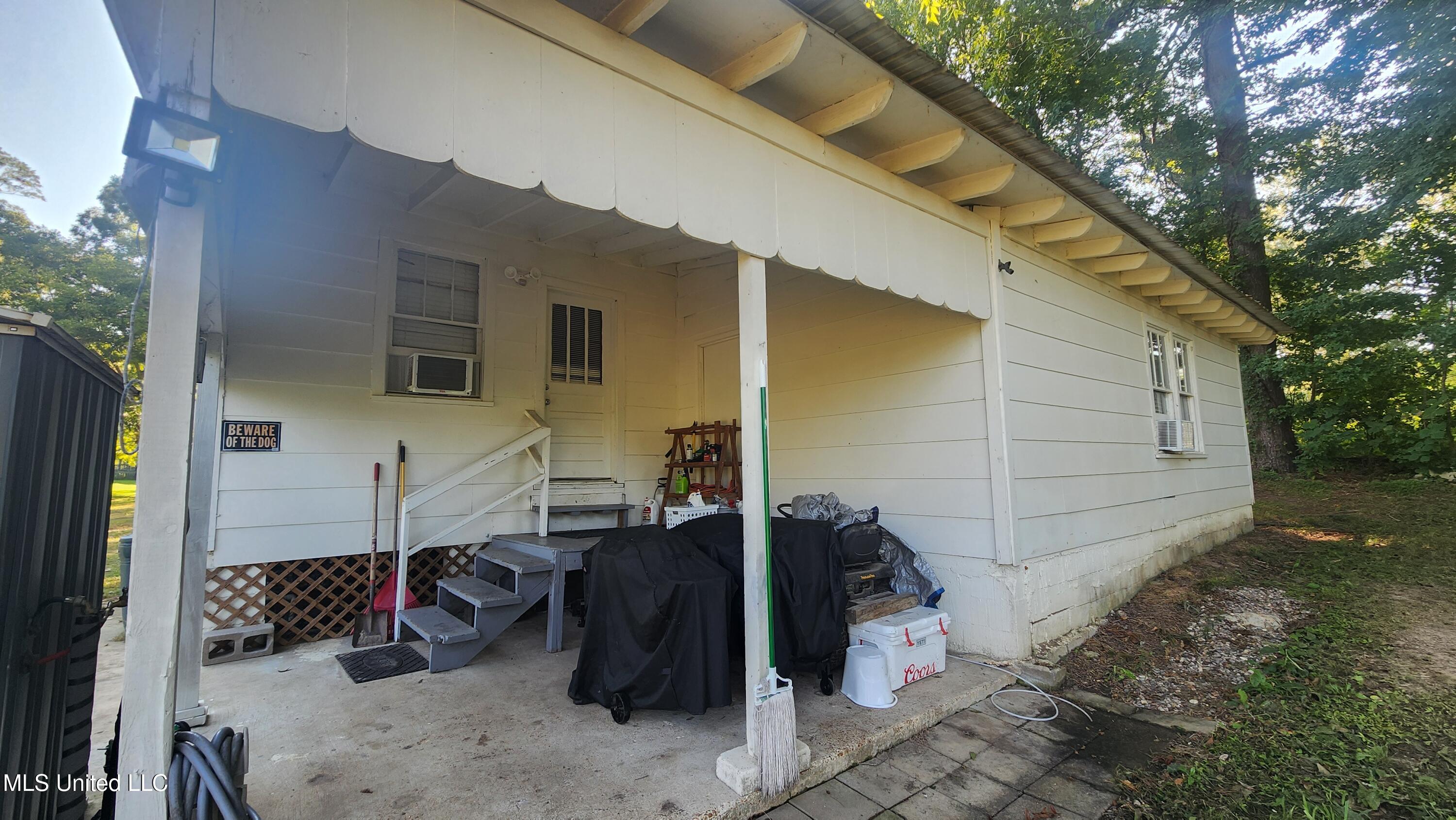 8 Lofton Lane Natchez, MS 39120 - Photo 18 of 19 20250825_093056