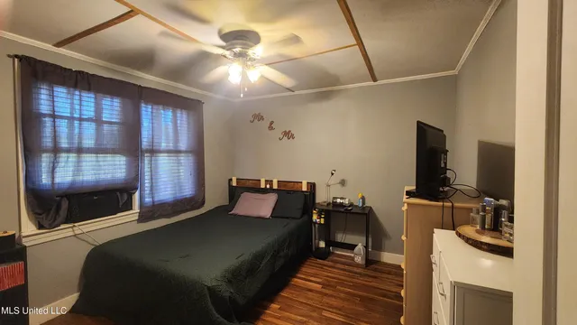 $109,000 | 8 Lofton Lane, Natchez, MS 39120