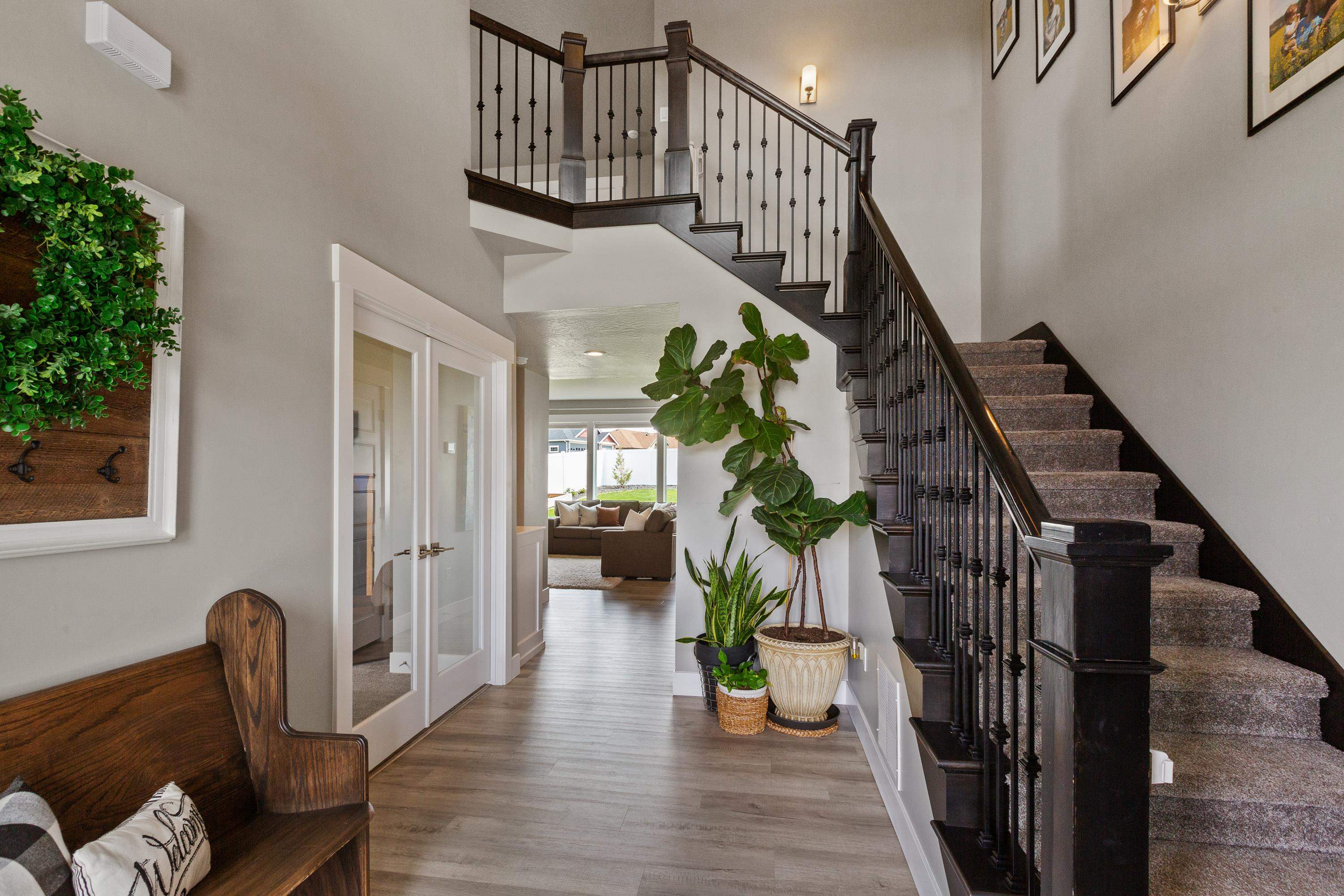 8024 North Meghan Street Spokane, WA 99208 - Photo 4 of 30 Gallery Image 4