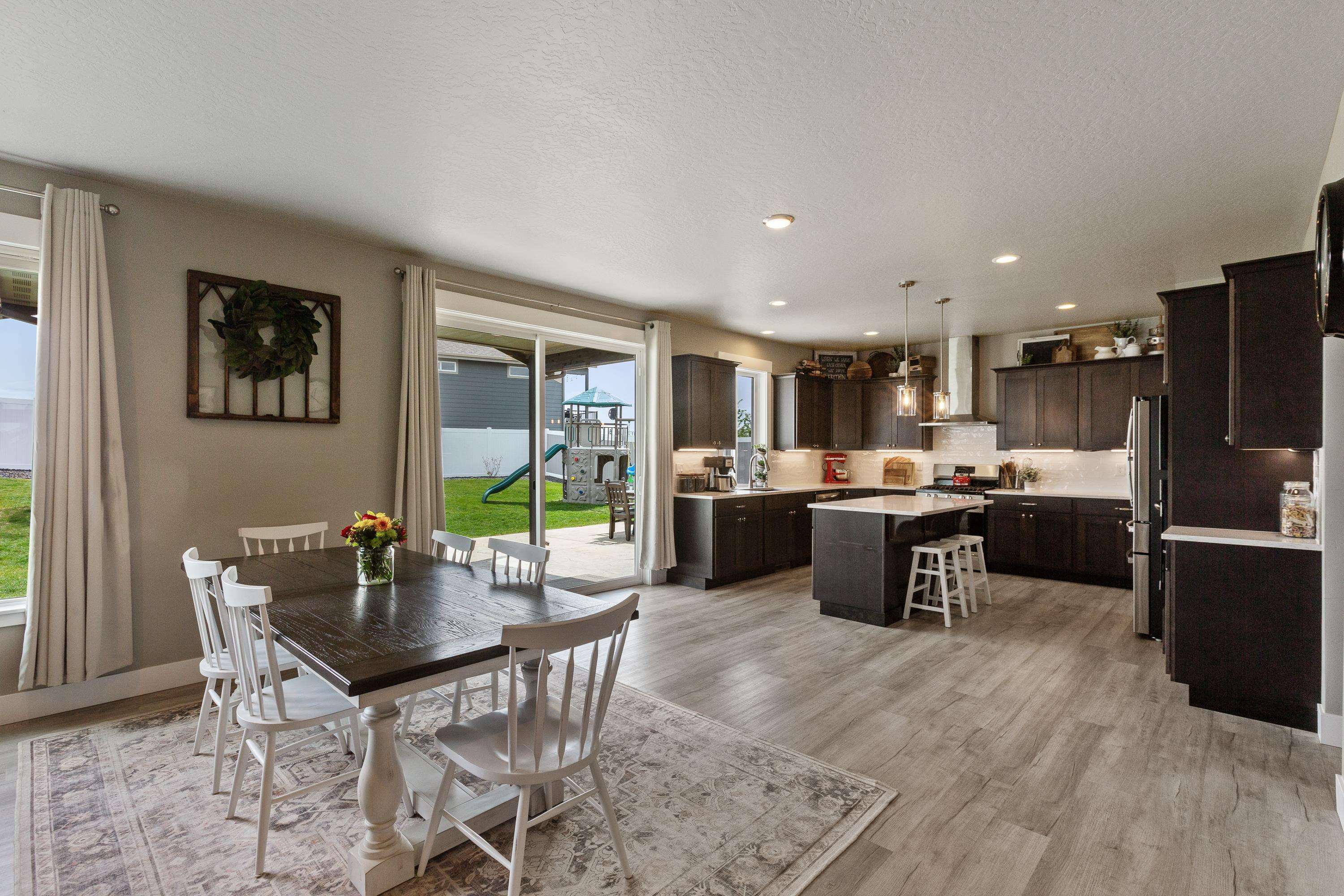 8024 North Meghan Street Spokane, WA 99208 - Photo 9 of 30 Gallery Image 9