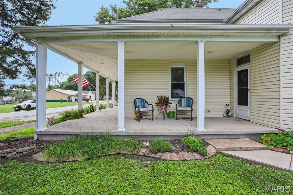 515 East 3rd N Street Mount Olive, IL 62069 - Photo 4 of 39