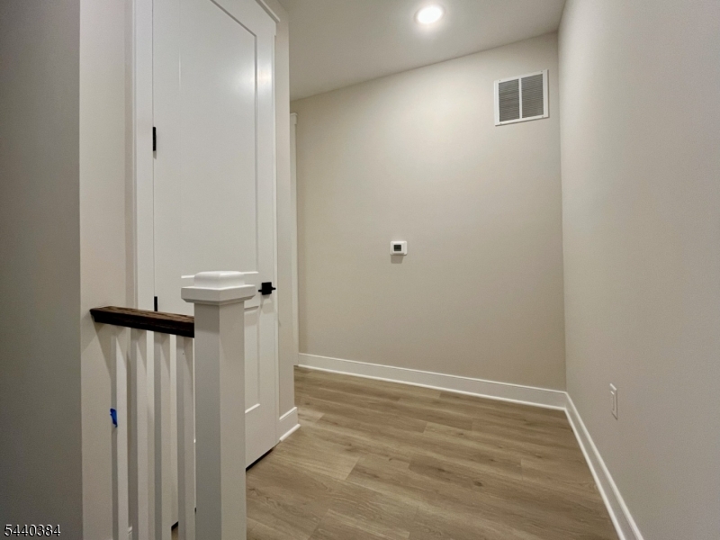 104 Myrtle Road Warren, NJ 07059 - Photo 17 of 21