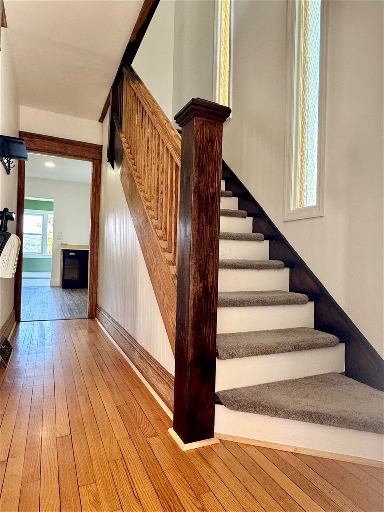 239 West 1st Street Corning, NY 14830 - Photo 4 of 49