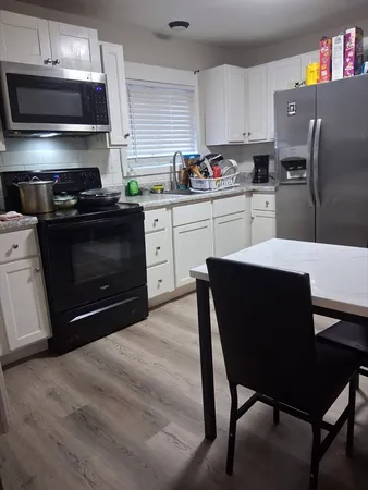 $250,000 | 118 Quincy Street, Springfield, MA 01109