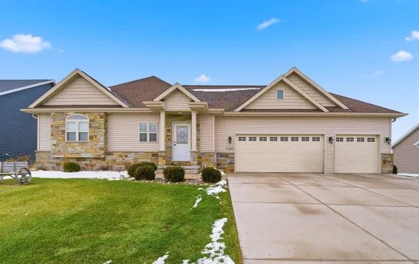 $525,000 | 1364 Primrose Lane, Fond du Lac, WI 54935