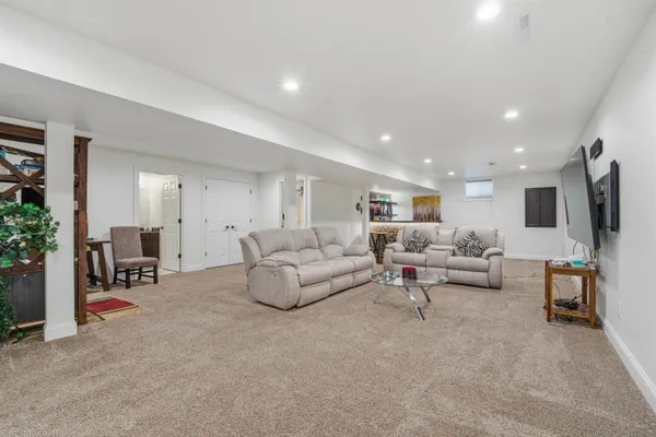 $525,000 | 1364 Primrose Lane, Fond du Lac, WI 54935