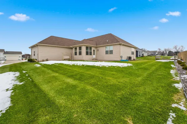 $525,000 | 1364 Primrose Lane, Fond du Lac, WI 54935