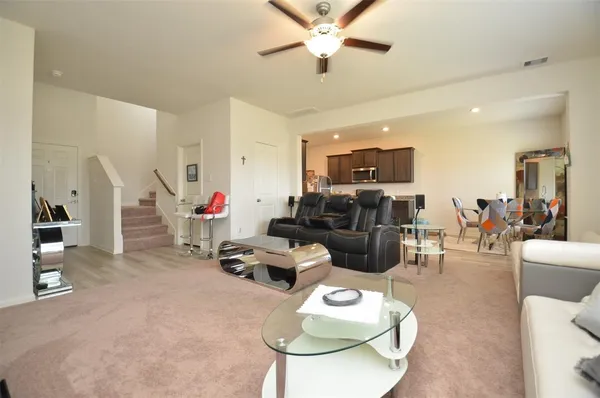$2,000 | 2164 Mule Ridge Drive, Katy, TX 77493