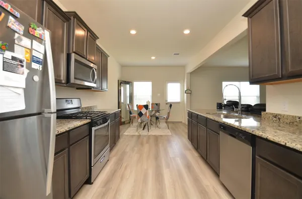 $2,000 | 2164 Mule Ridge Drive, Katy, TX 77493