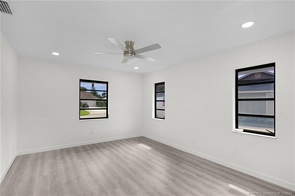 5635 Southeast Miles Grant Road Stuart, FL 34997 - Photo 24 of 73