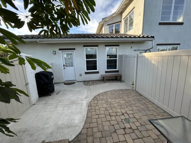 $3,300 | 1774 Dove Lane, Carlsbad, CA 92011