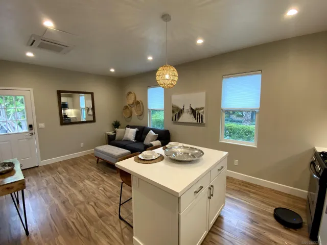 $3,300 | 1774 Dove Lane, Carlsbad, CA 92011