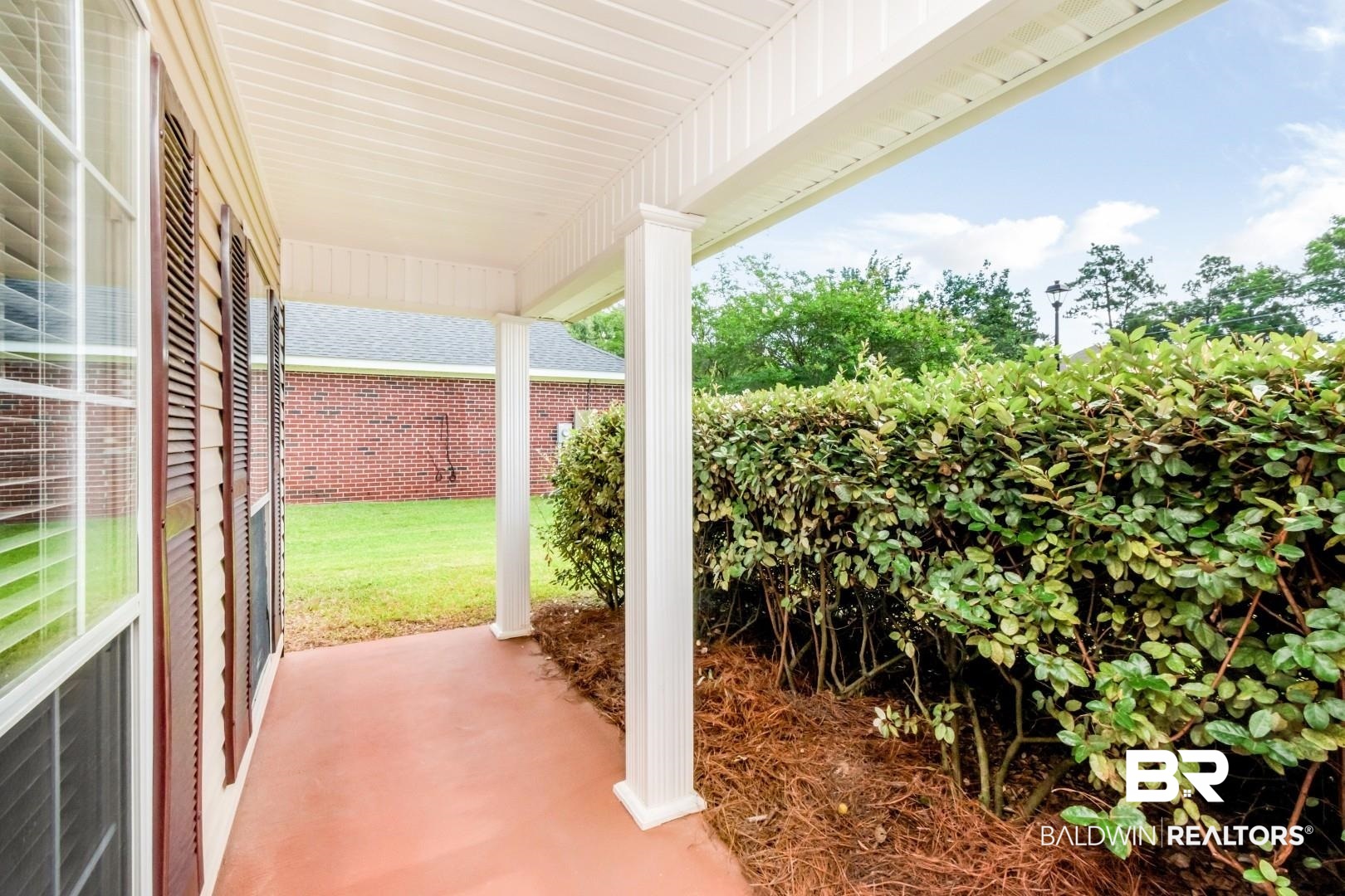 2136 Spring Grove Court Mobile, AL 36695 - Photo 2 of 38 Patio terrace