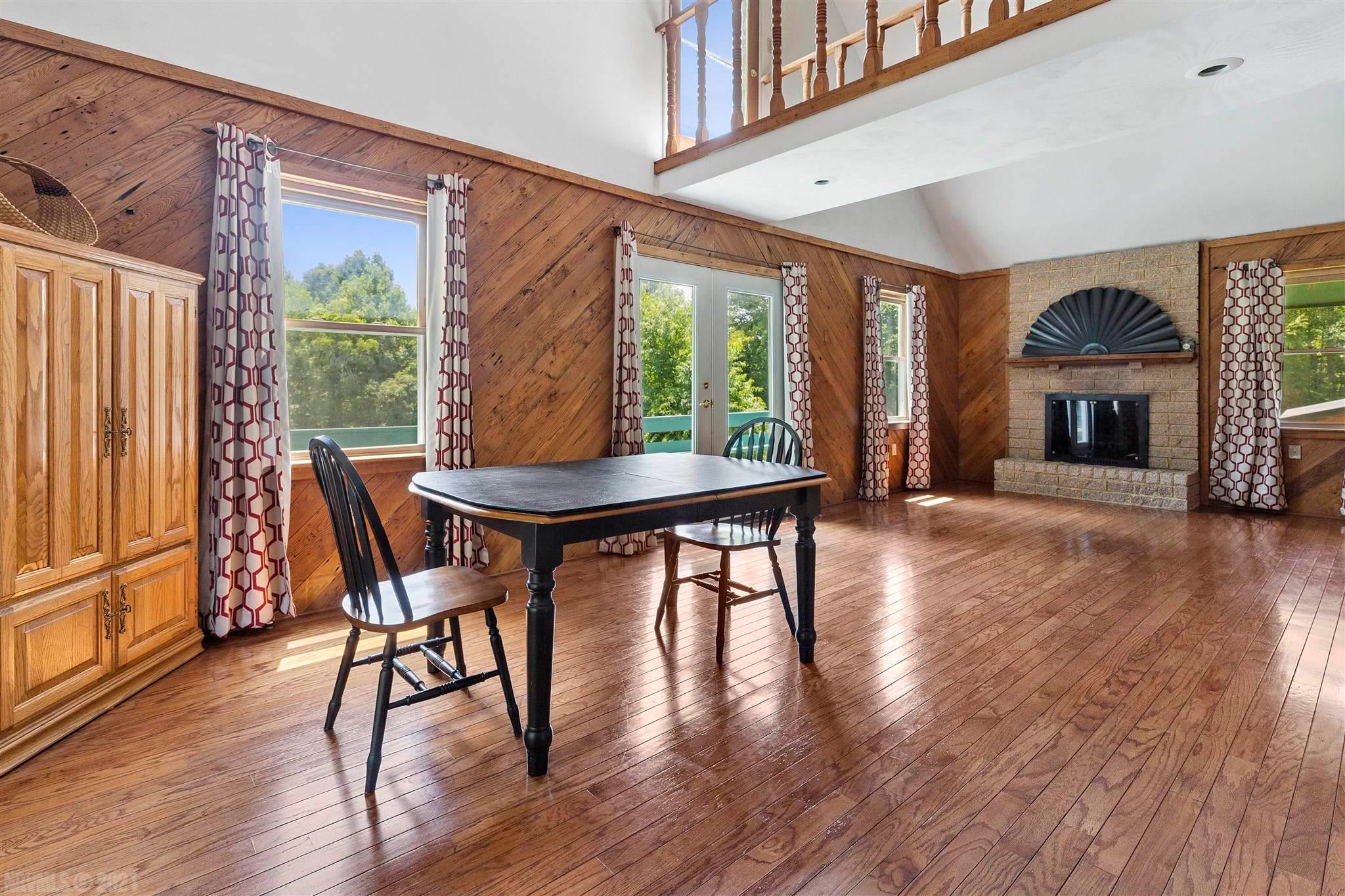279-281 Penn Road Northwest Floyd, VA 24091 - Photo 3 of 82 Gallery Image 3