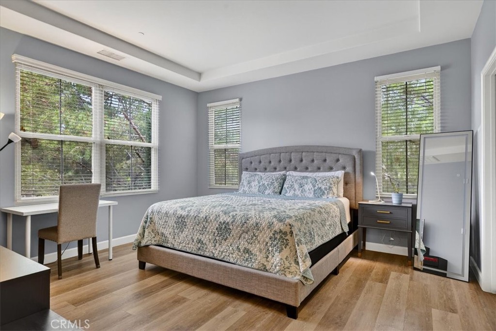 268 Overbrook Irvine, CA 92620 - Photo 18 of 37