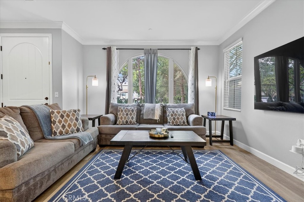 268 Overbrook Irvine, CA 92620 - Photo 6 of 37