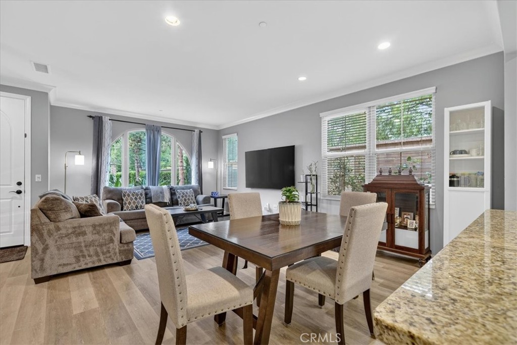 268 Overbrook Irvine, CA 92620 - Photo 8 of 37