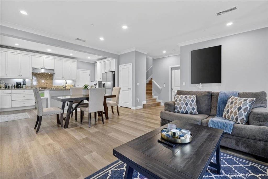 268 Overbrook Irvine, CA 92620 - Photo 9 of 37