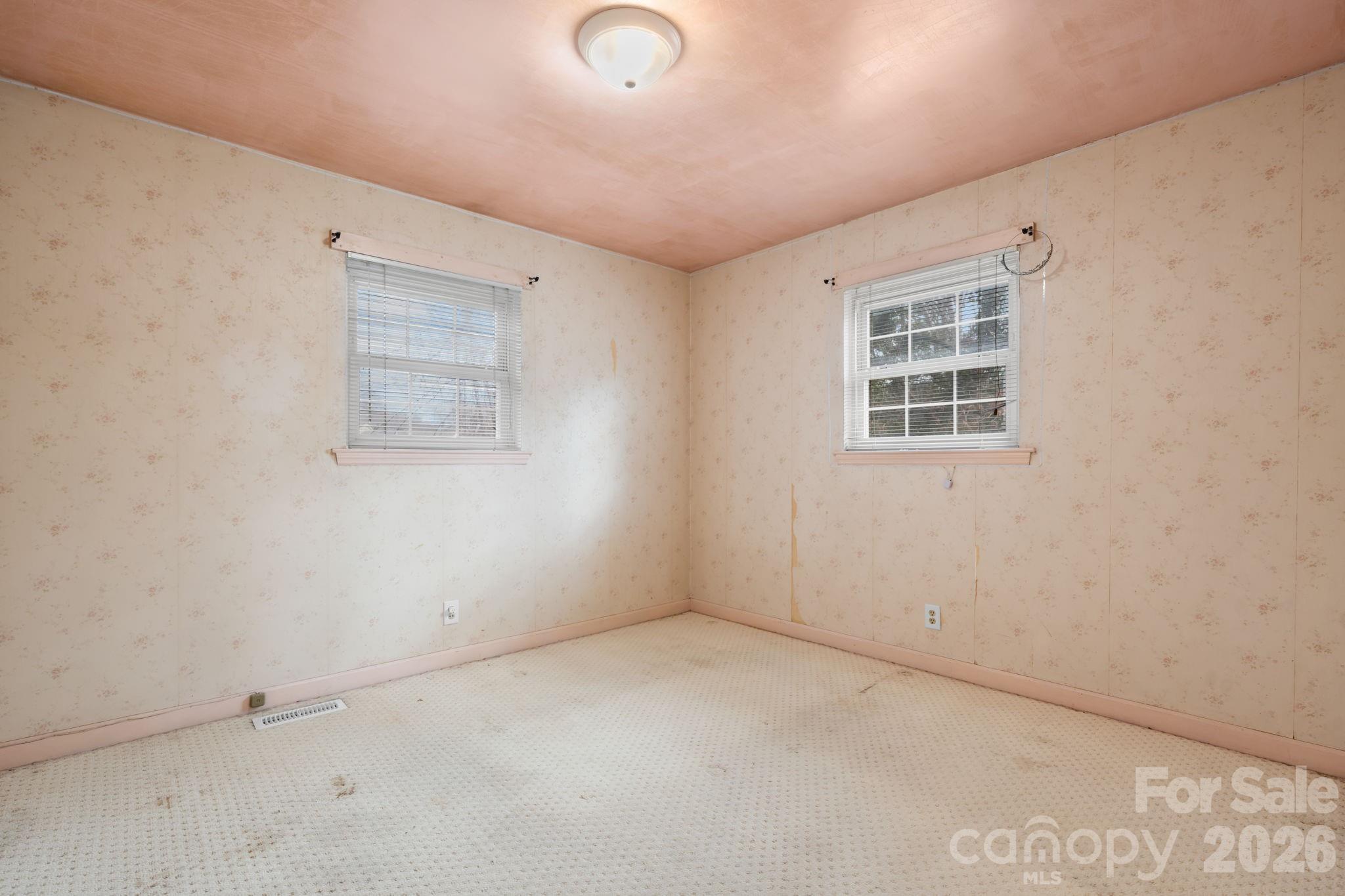 533 Circle Drive Hudson, NC 28638 - Photo 17 of 24