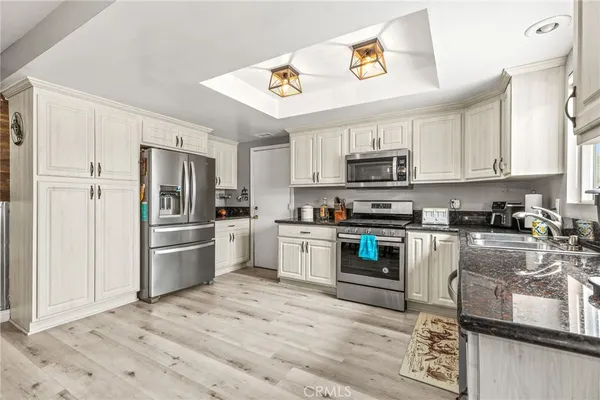 $1,009,999 | 3998 Bluff Street, Norco, CA 92860