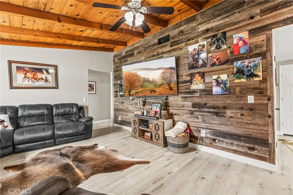 $1,009,999 | 3998 Bluff Street, Norco, CA 92860