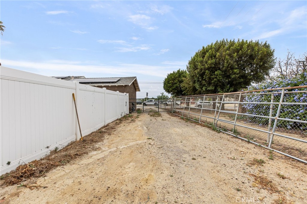 3998 Bluff Street Norco, CA 92860 - Photo 41 of 74