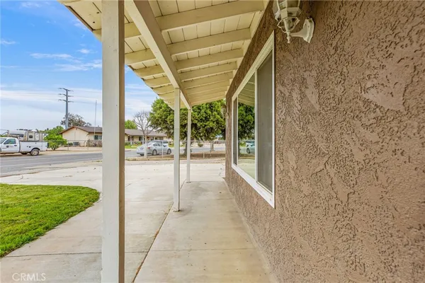 $1,009,999 | 3998 Bluff Street, Norco, CA 92860