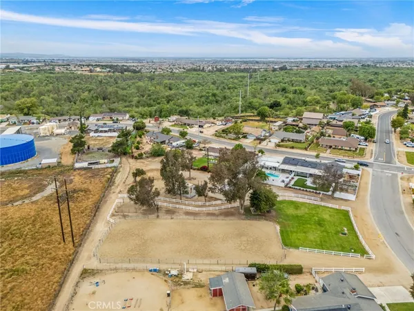 $1,009,999 | 3998 Bluff Street, Norco, CA 92860