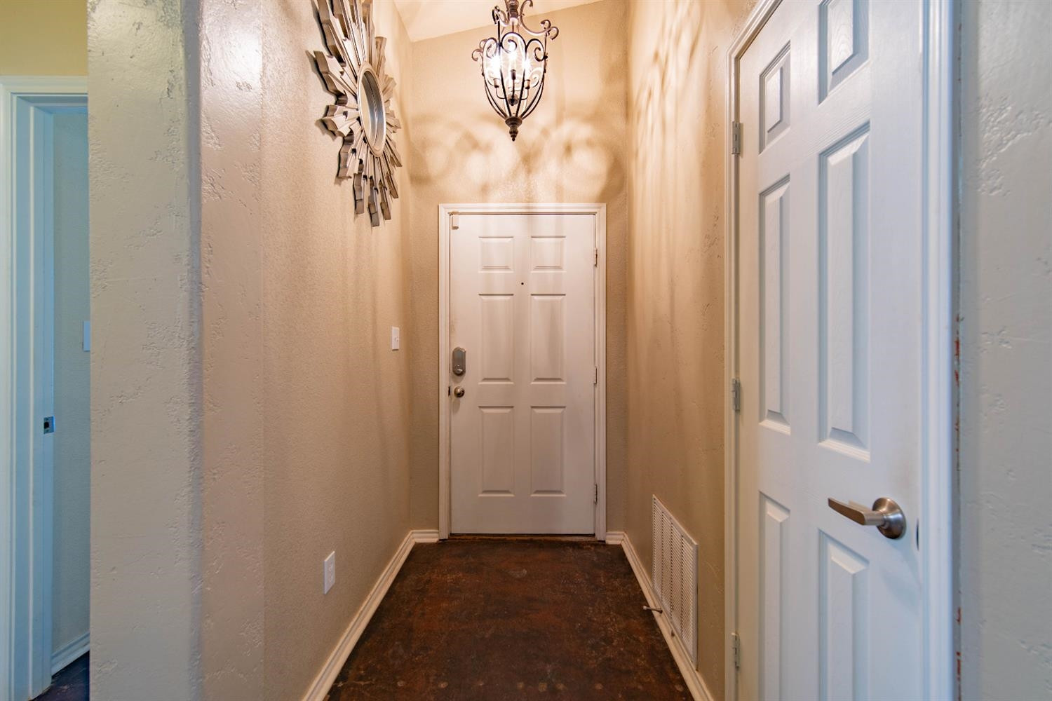 8704 10th Street Lubbock, TX 79416 - Photo 3 of 21 Photo 3