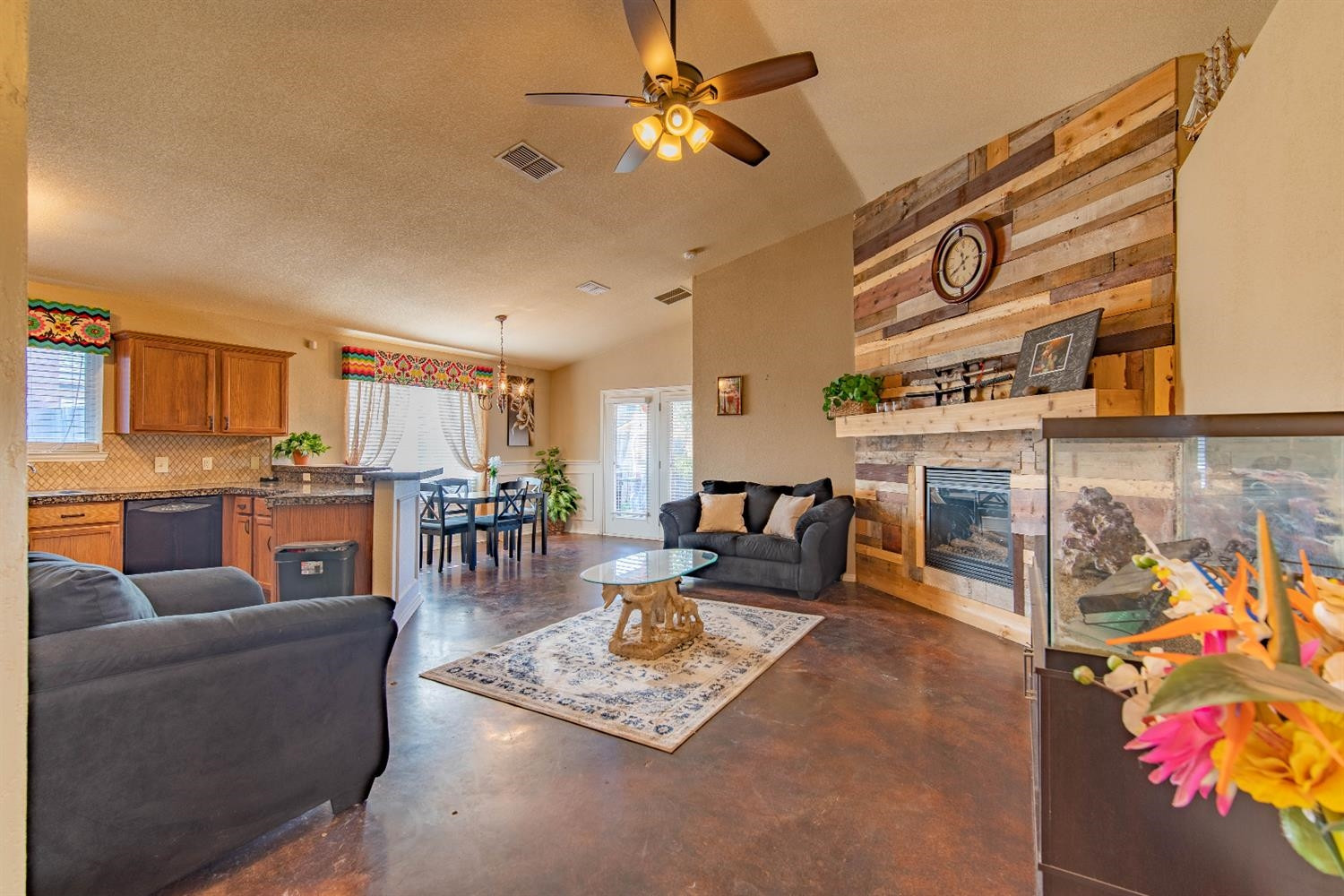 8704 10th Street Lubbock, TX 79416 - Photo 4 of 21 Photo 4